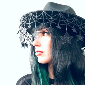 Vegan black felt hat